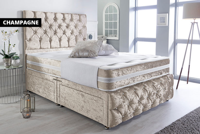 Chesterfield divan ottoman